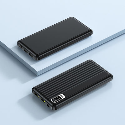 Une centrale électrique portable à affichage LED de 10000 mAh, votre incontournable pour les aventures en plein air