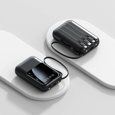 Mini Power Bank 5V2A Chargeur de téléphone avec une capacité de 10000 mAh et un design ultra fin