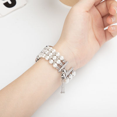 Fonction La ceinture de montre à la mode avec des perles Les bandes de l'Apple Watch pour iWatch série 8 7 6 5